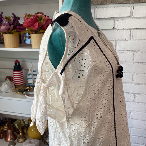 NWT Anthropology Hemant and Nandita Size S Aditya Embroidered Tunic Dress - Picture 5 of 13